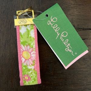 NWT Lilly Pulitzer Key Chain/Fob Pink and Green